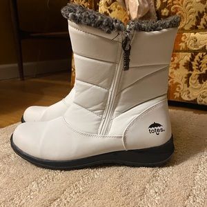 Women’s Totes Winter Boots